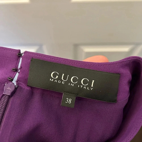 ! Gucci 🎉100% Authentic guaranteed Gucci Dress🌺 - Picture 7 of 10